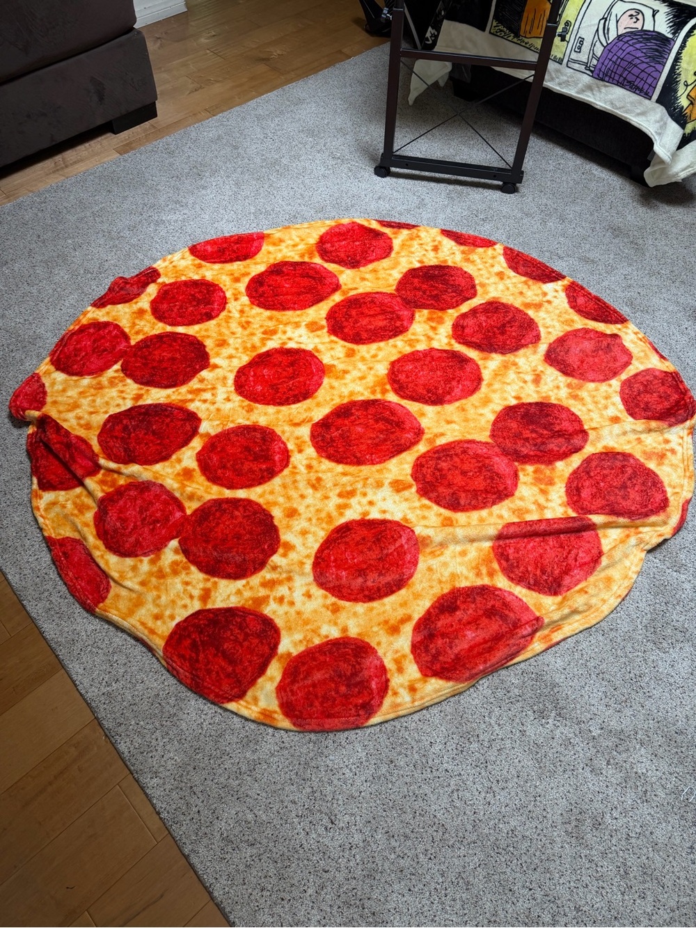 Cozy Concepts Co. Round Circular Pepperoni Pizza Throw Blanket